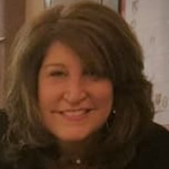 vickiaiello